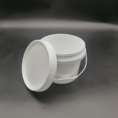 Bouteille en plastique en PP ronde Bouteilles en polypropylène de 5 gallons avec poignée métallique