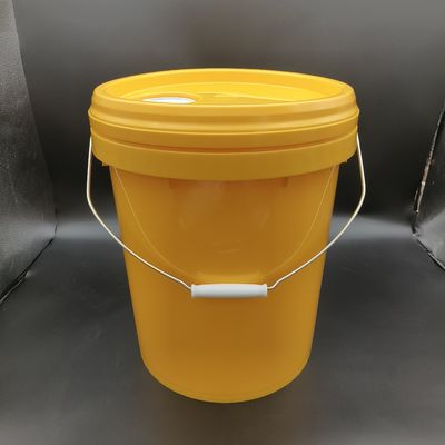Seau de lubrifiant industriel de 18 litres avec buse jaune empilable 20 litres Seau en plastique
