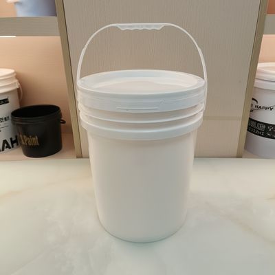 Un seau en plastique de 20 litres avec un couvercle