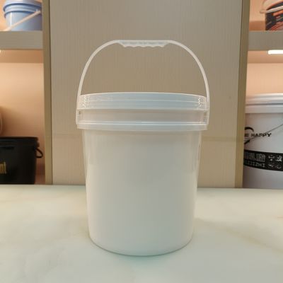 Produits alimentaires de qualité 5 litres de bouteilles blanches en plastique avec couvercle empilable recyclable