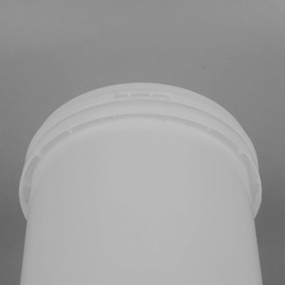 20 litres de godets blancs de qualité alimentaire avec couvercle sans BPA approuvés par la FDA