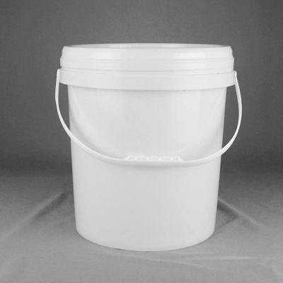 Des bouteilles en plastique de 5 gallons à l'épreuve des fuites