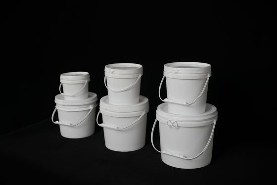 Seau en plastique de 20 litres avec couvercle pour stockage polyvalent