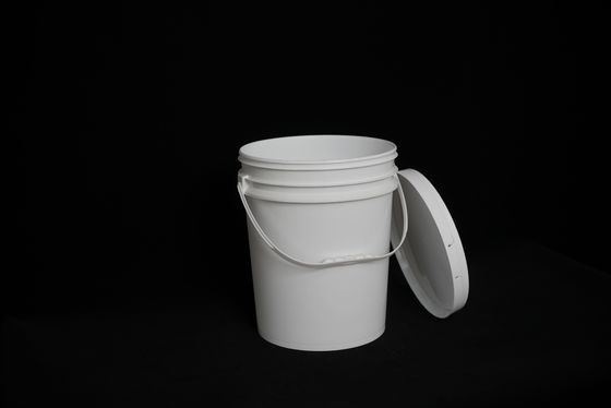 Bouteilles rondes en PE imprimées sur mesure avec couvercle