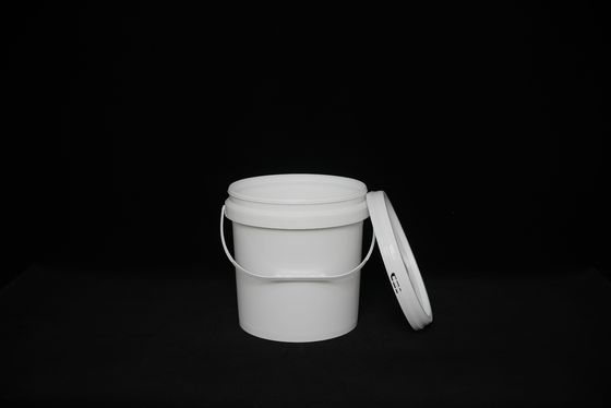 Seau de stockage en plastique sur mesure avec couvercle pour alimentation et usage industriel