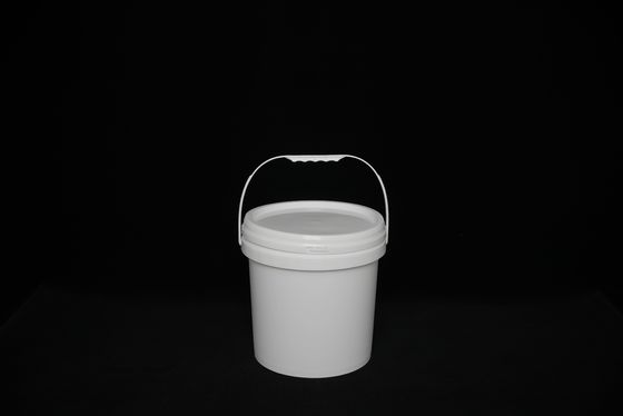Seau de nourriture en plastique sans BPA avec logo et couvercle personnalisables