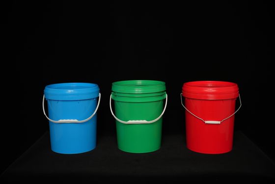 Boîtier de lubrifiant à main en métal polyvalent pour une coulée facile