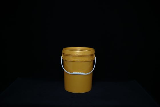 Boîte de peinture en plastique imperméable à la fuite avec poignée sur le couvercle